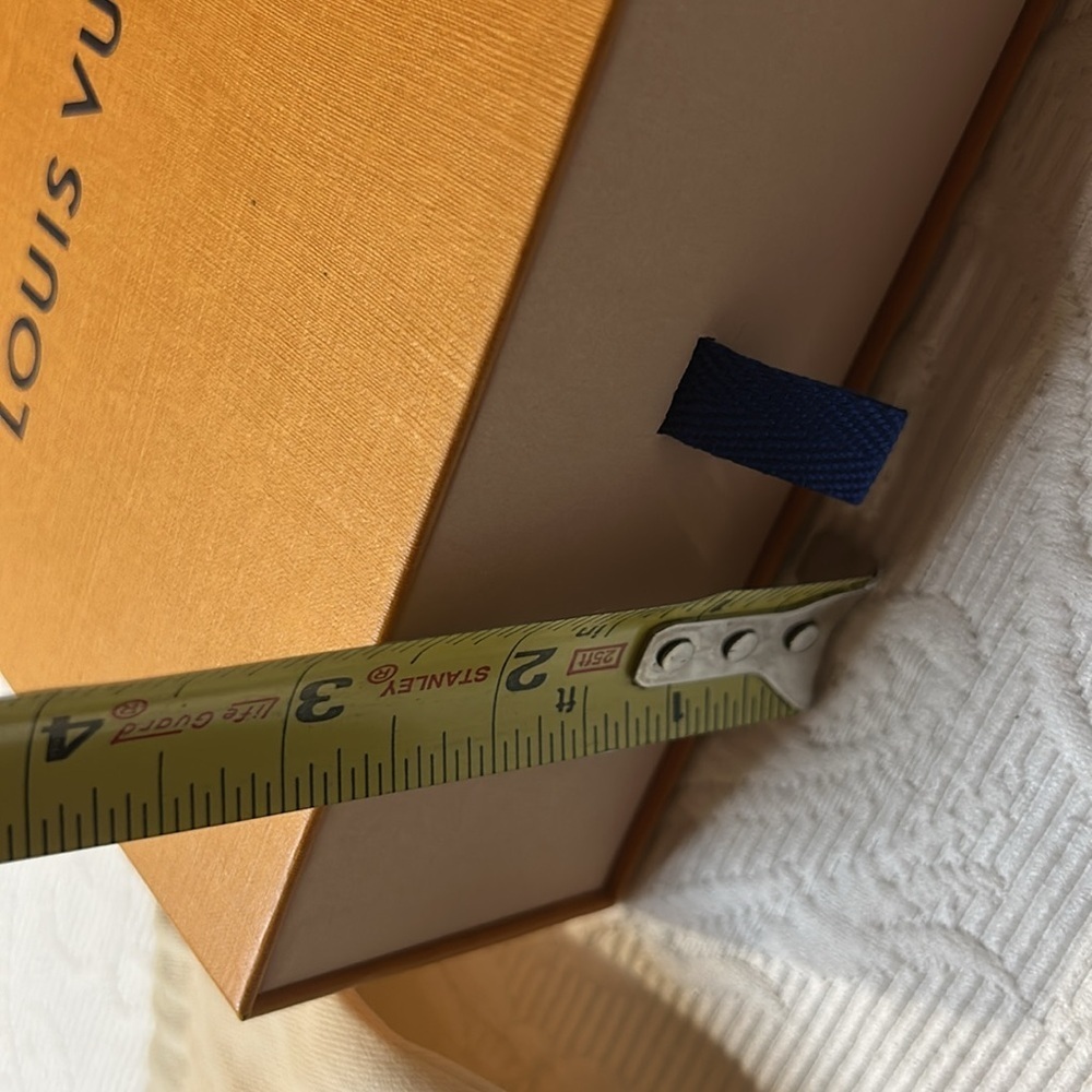 Louis Vuitton Orange Box Set with Blue Ribbon - Picture 8 of 11
